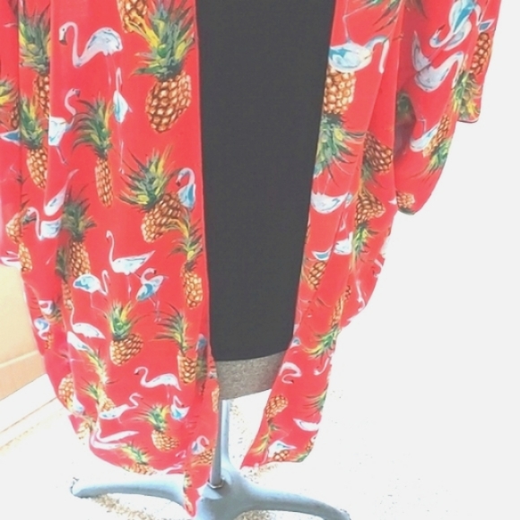 Swim Flamingo cover-up - Picture 2 of 5